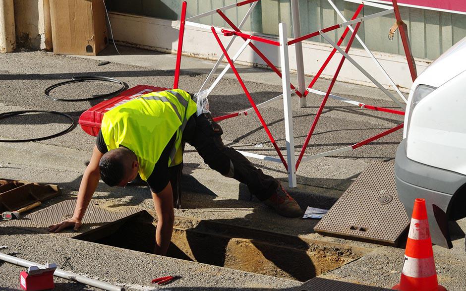 comment déboucher une canalisation Paris 16